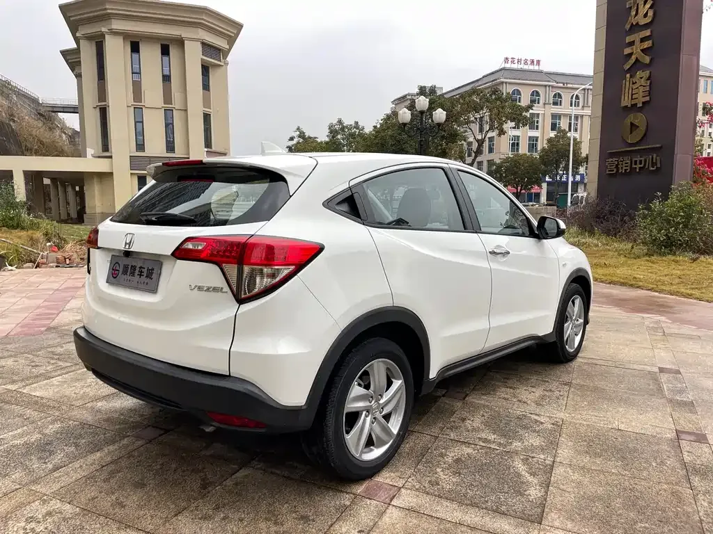 Honda Vezel 2022 из CN, фото 4