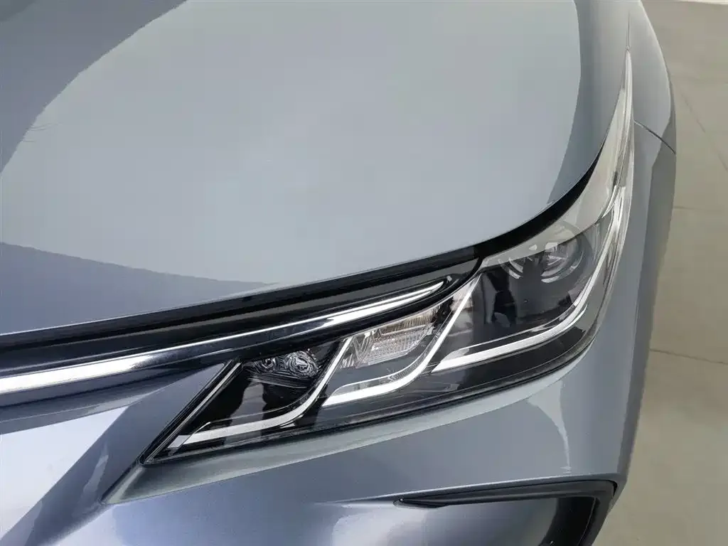 Toyota Corolla 2022 из CN, фото 3