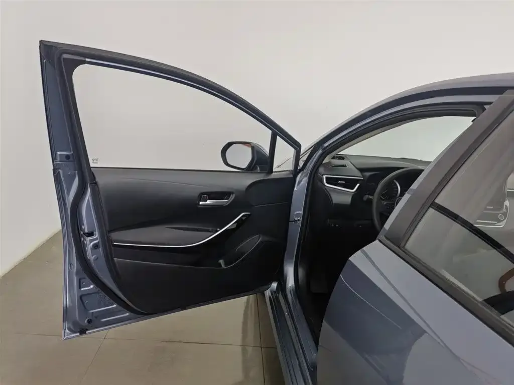 Toyota Corolla 2022 из CN, фото 5