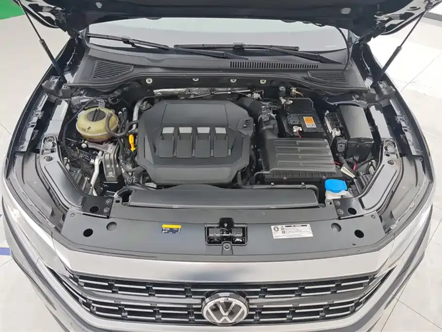 Volkswagen Passat 2022 из CN, фото 10