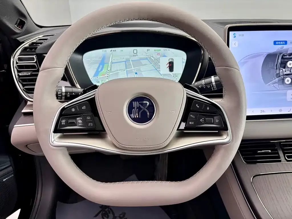 BYD Seal 06GT — фото 10