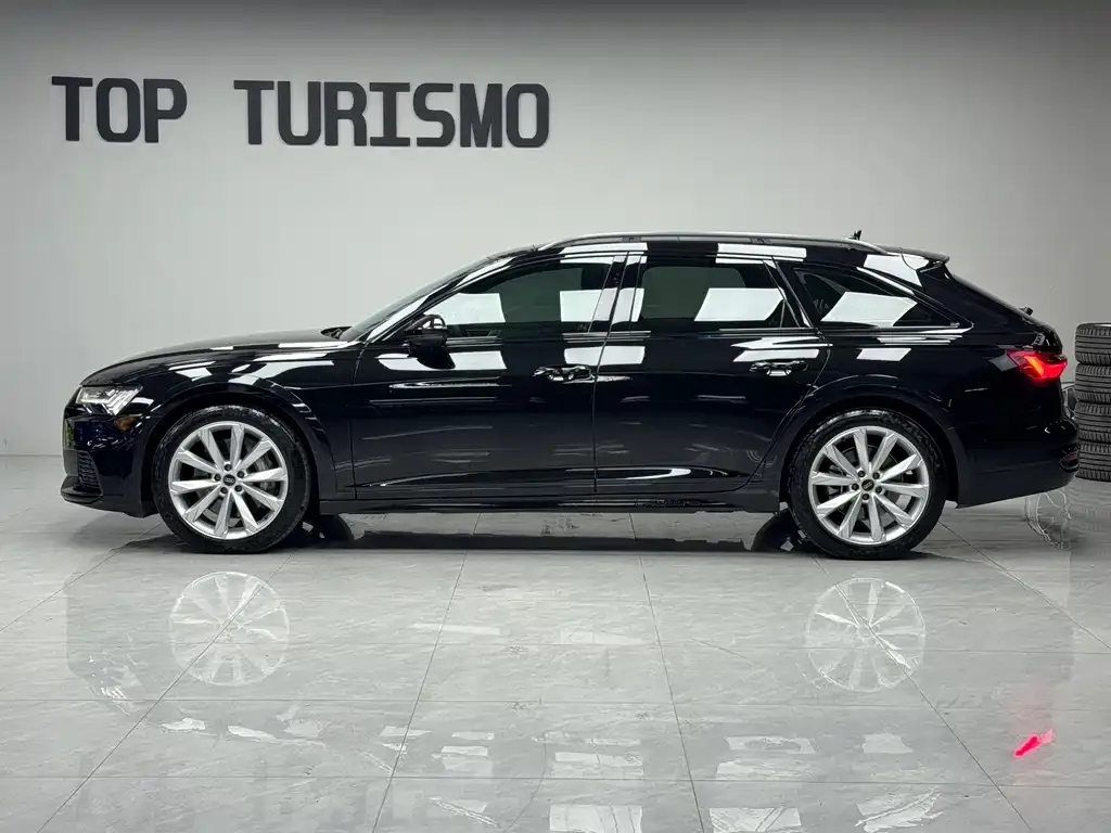 Audi A6 (Import) 2023 из CN, фото 6