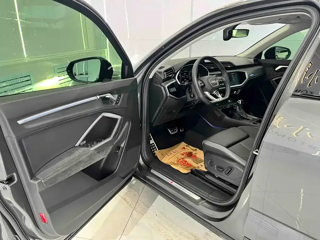 Audi Q3 Sportback 2022 из CN, фото 3