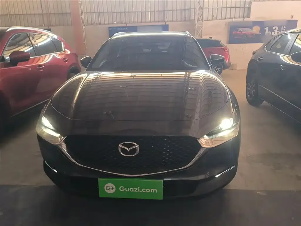 Mazda CX-30 2021 из CN, фото 2
