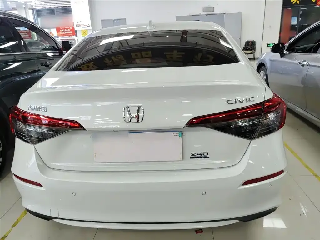 Honda Civic 2025 из CN, фото 6