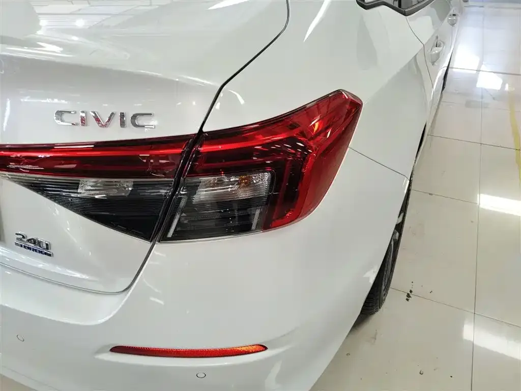 Honda Civic 2025 из CN, фото 8