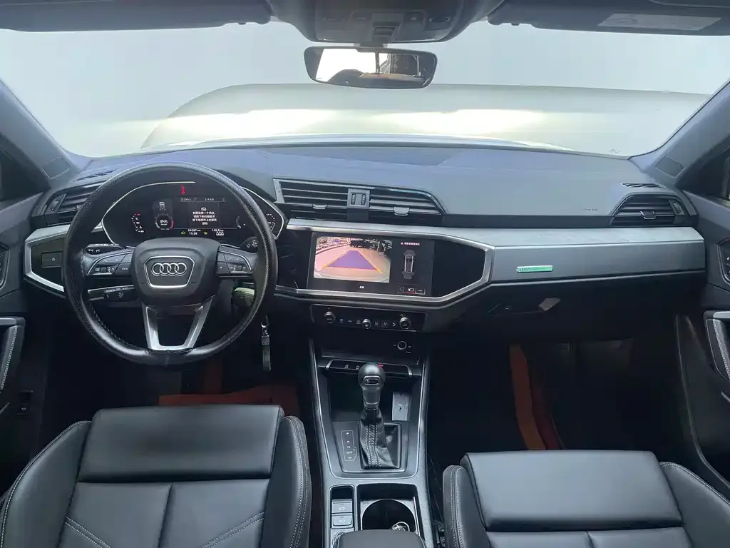 Audi Q3 2023 из CN, фото 5