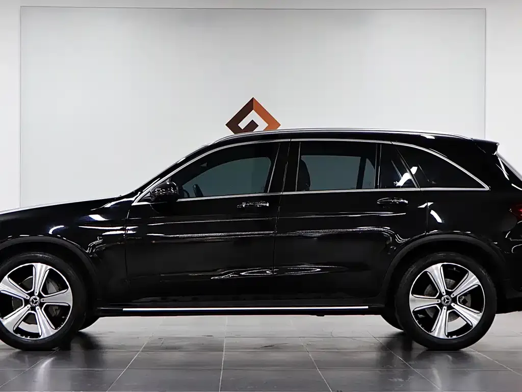 Mercedes-Benz GLC 2021 из CN, фото 2