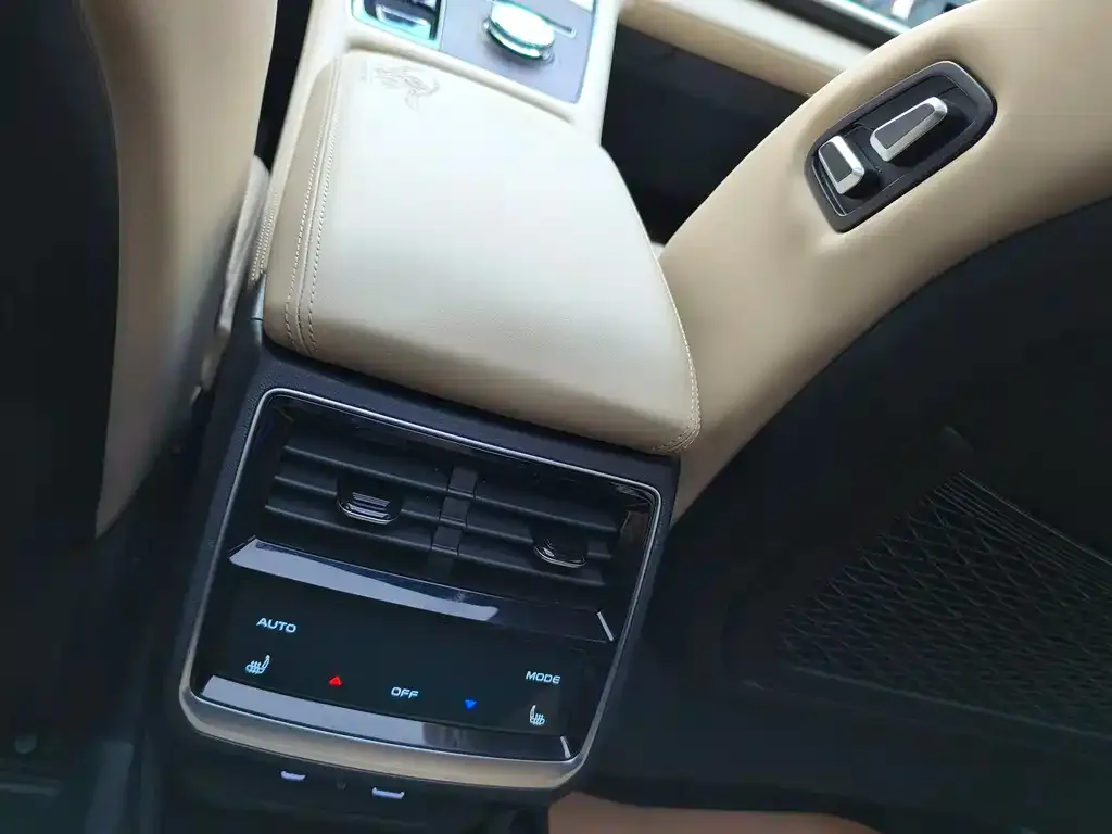 Geely Xingyue L 2025 из CN, фото 8
