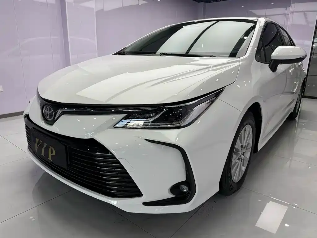 Toyota Corolla 2021 из CN, фото 1