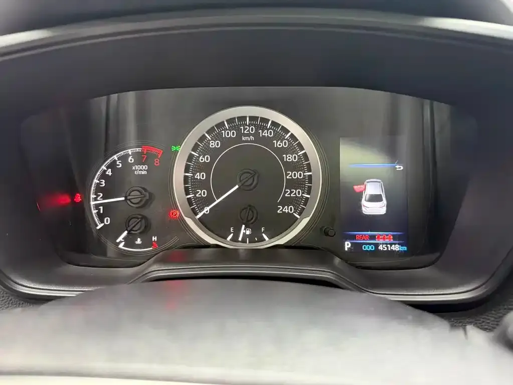 Toyota Corolla 2021 из CN, фото 7