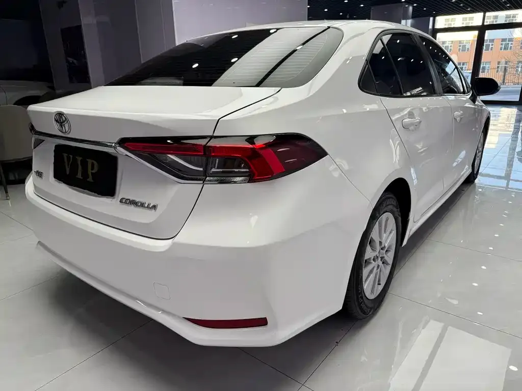 Toyota Corolla 2021 из CN, фото 3