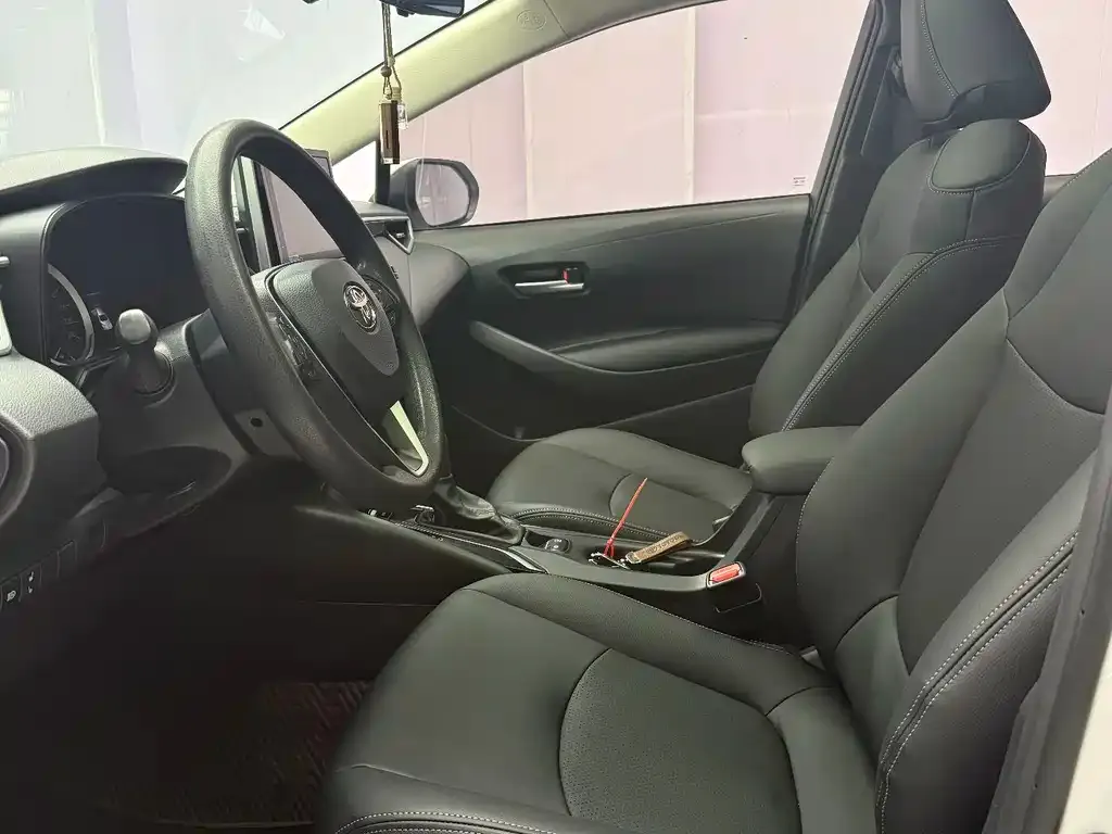 Toyota Corolla 2021 из CN, фото 8
