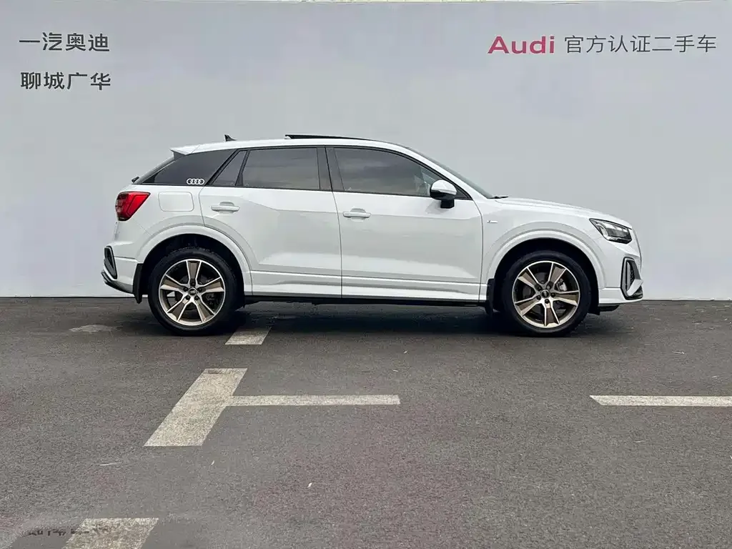 Audi Q2L 2024 из CN, фото 5