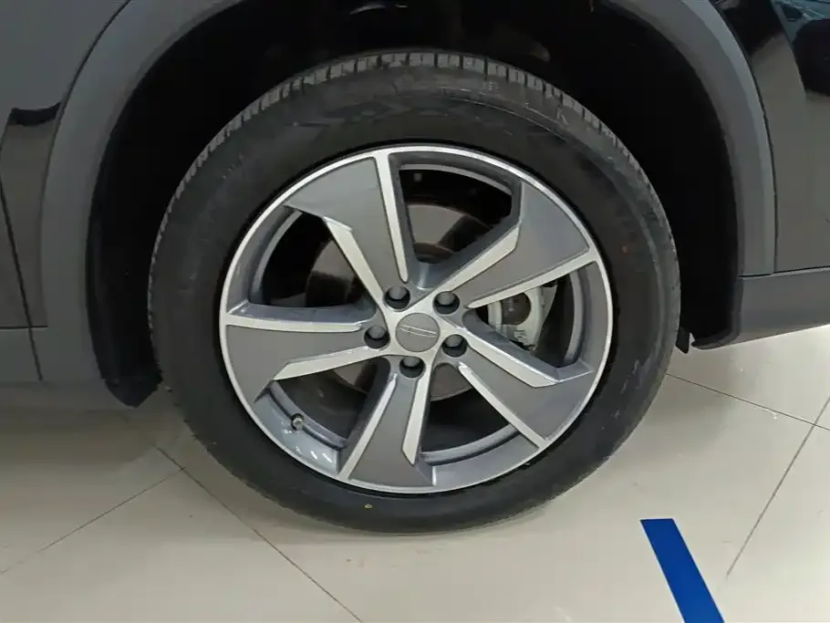 Geely Haoyue L 2024 из CN, фото 2