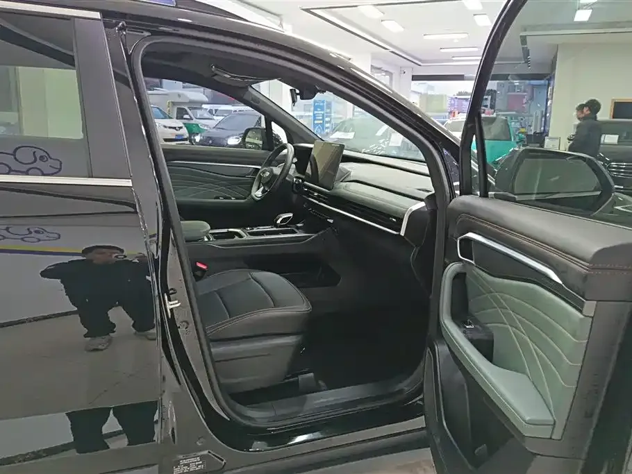 Geely Haoyue L 2024 из CN, фото 7
