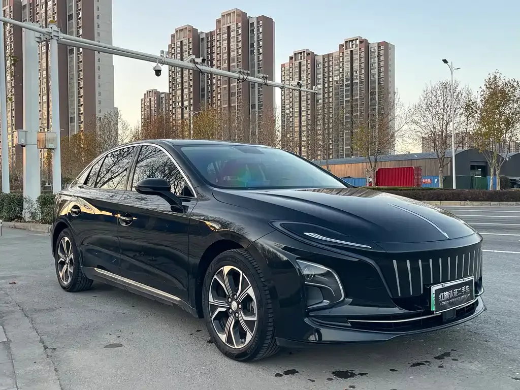 Hongqi E-QM5 2023 из CN, фото 3