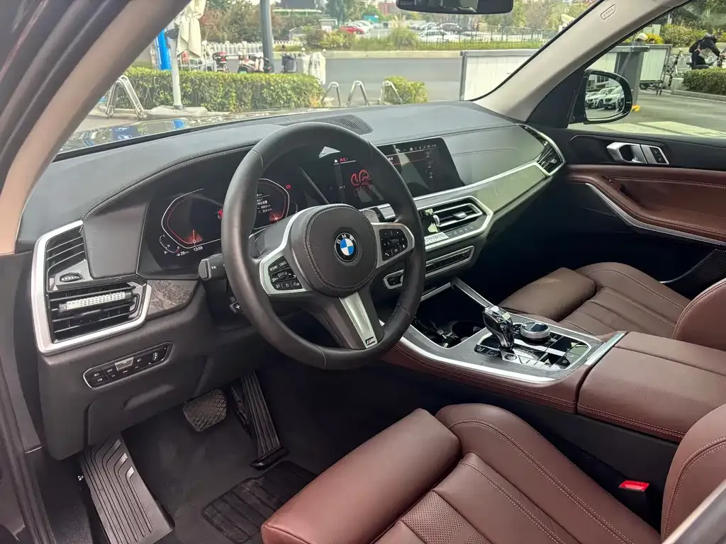 BMW X5 (Import) — фото 5