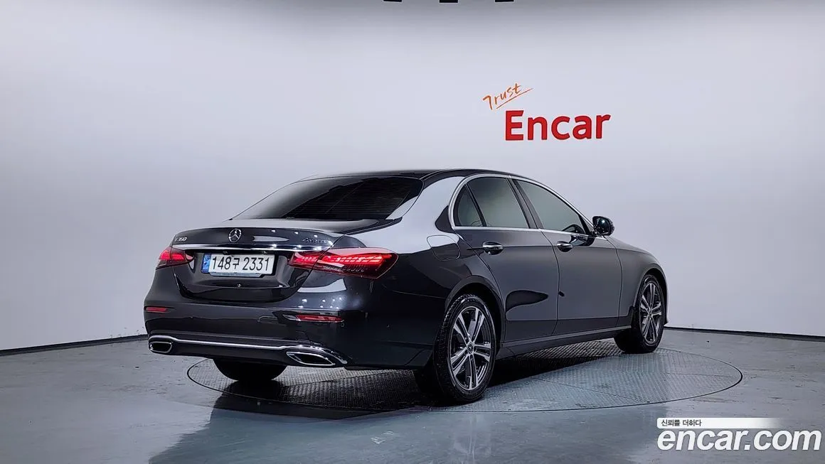 Mercedes-Benz E-Class 2021 из KR, фото 2