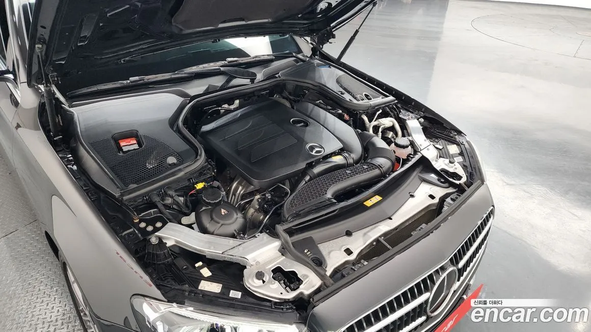 Mercedes-Benz E-Class 2021 из KR, фото 8