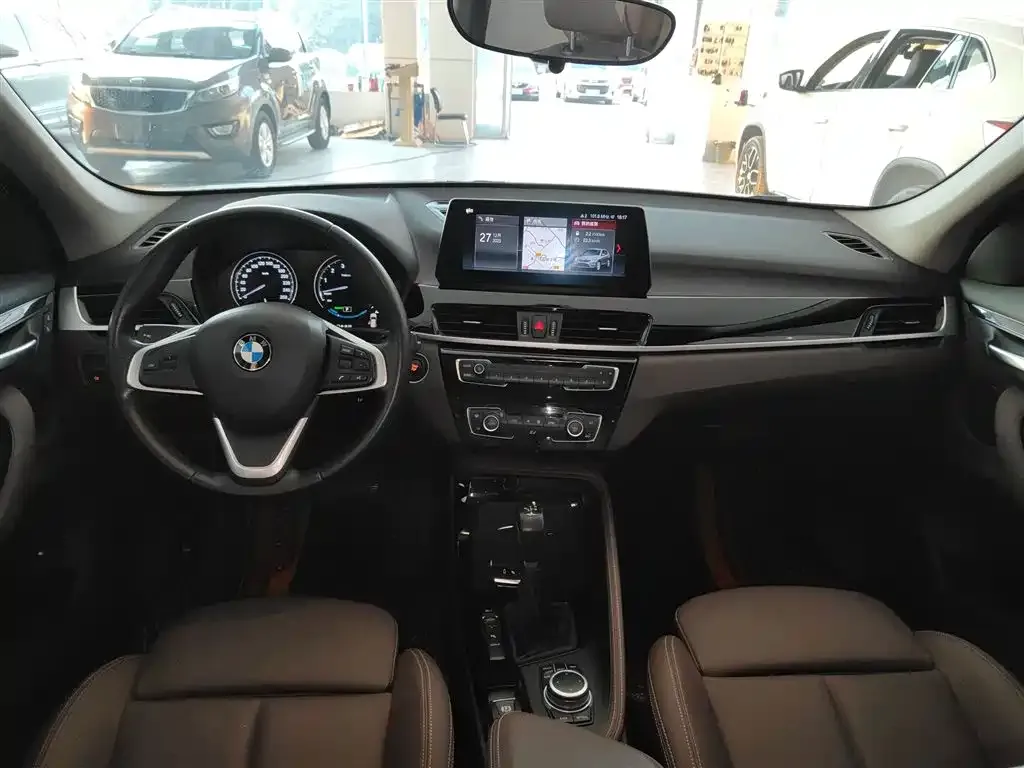 BMW X1 New Energy 2021 из CN, фото 8