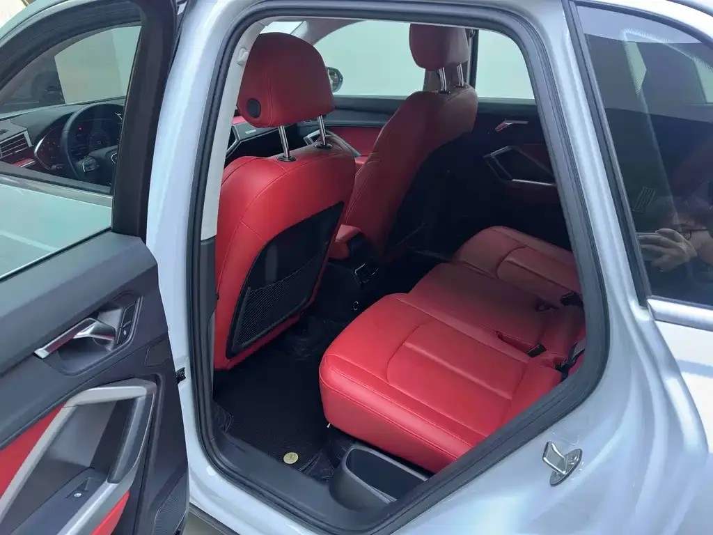 Audi Q3 2022 из CN, фото 10