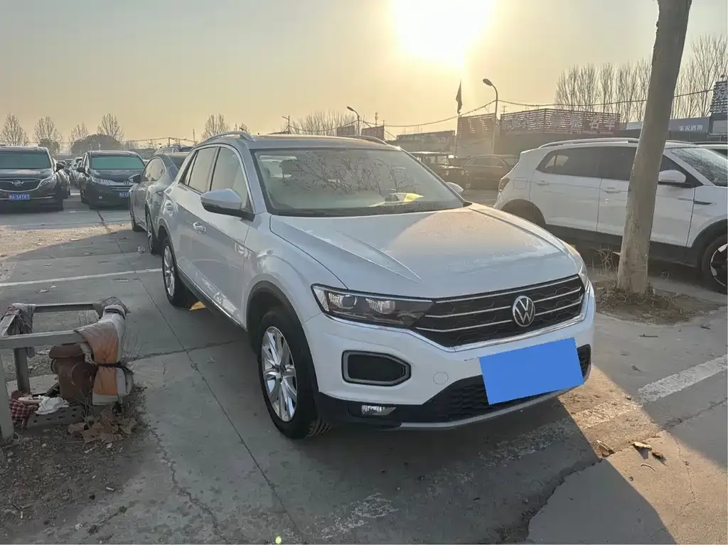 Volkswagen T-Roc 2022 из CN, фото 8