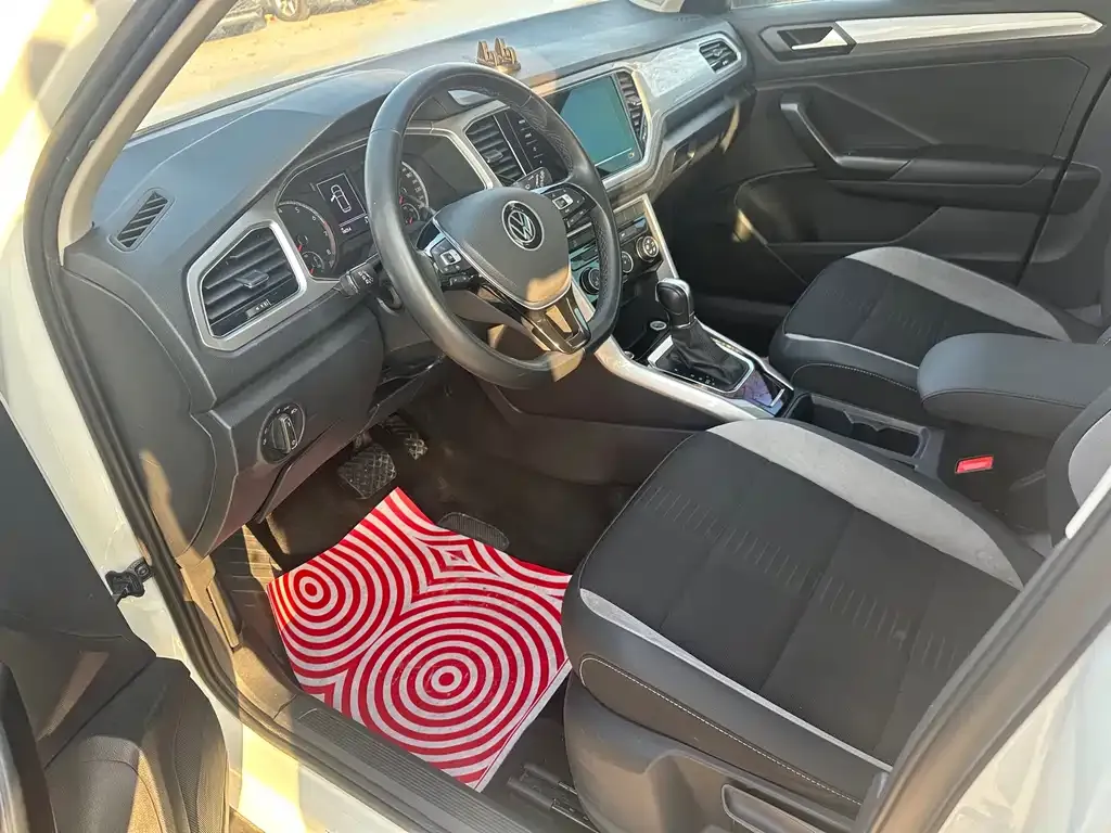 Volkswagen T-Roc 2022 из CN, фото 3