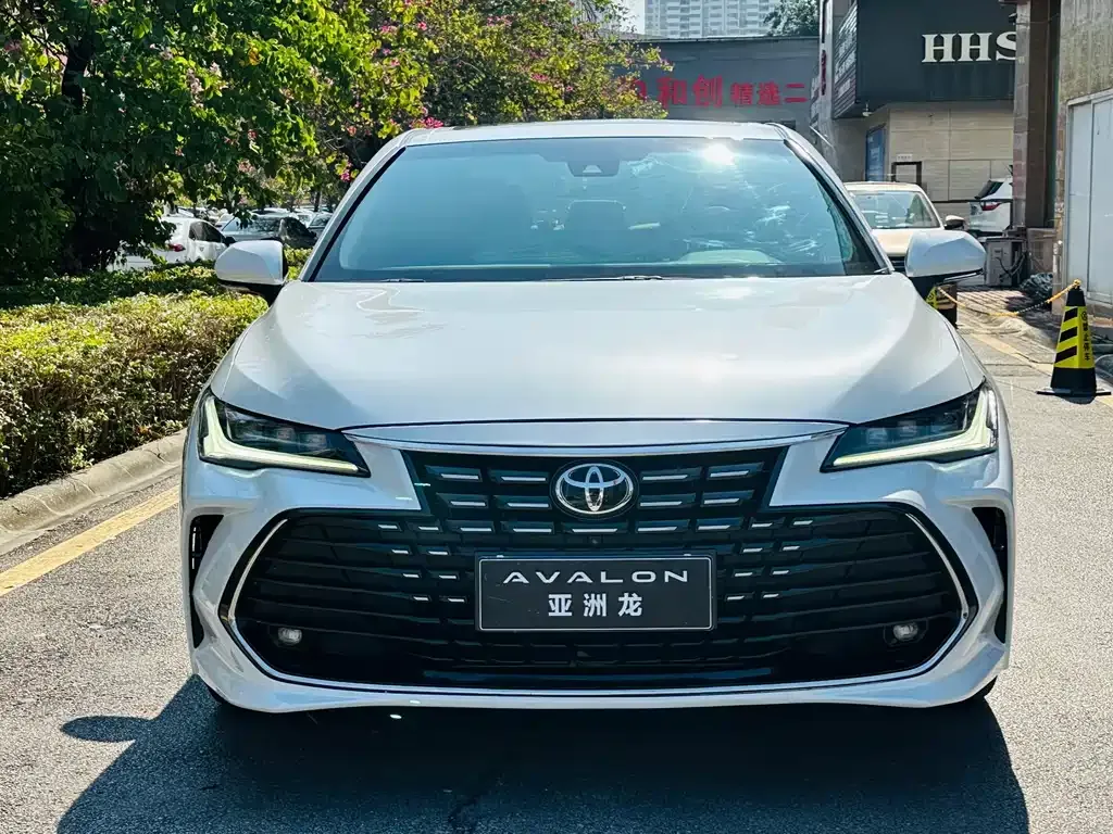Toyota Avalon 2022 из CN, фото 3