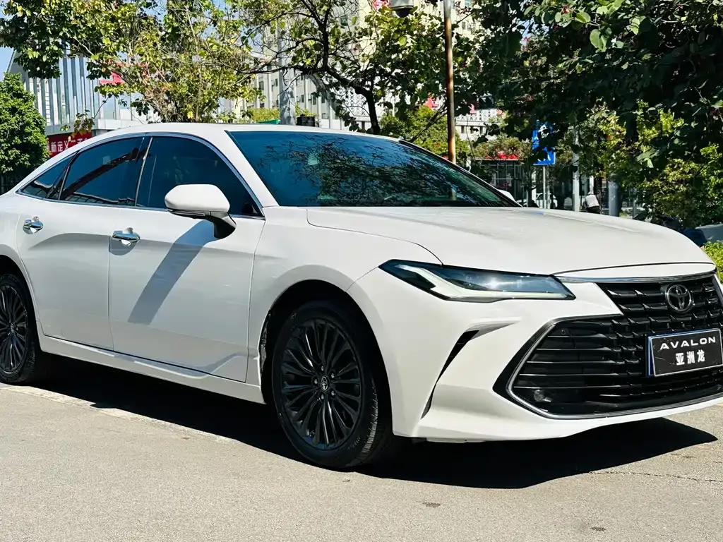 Toyota Avalon 2022 из CN, фото 5