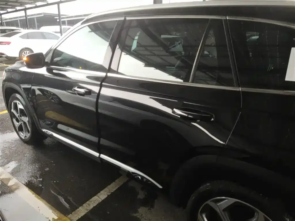 Geely Xingyue L 2023 из CN, фото 5