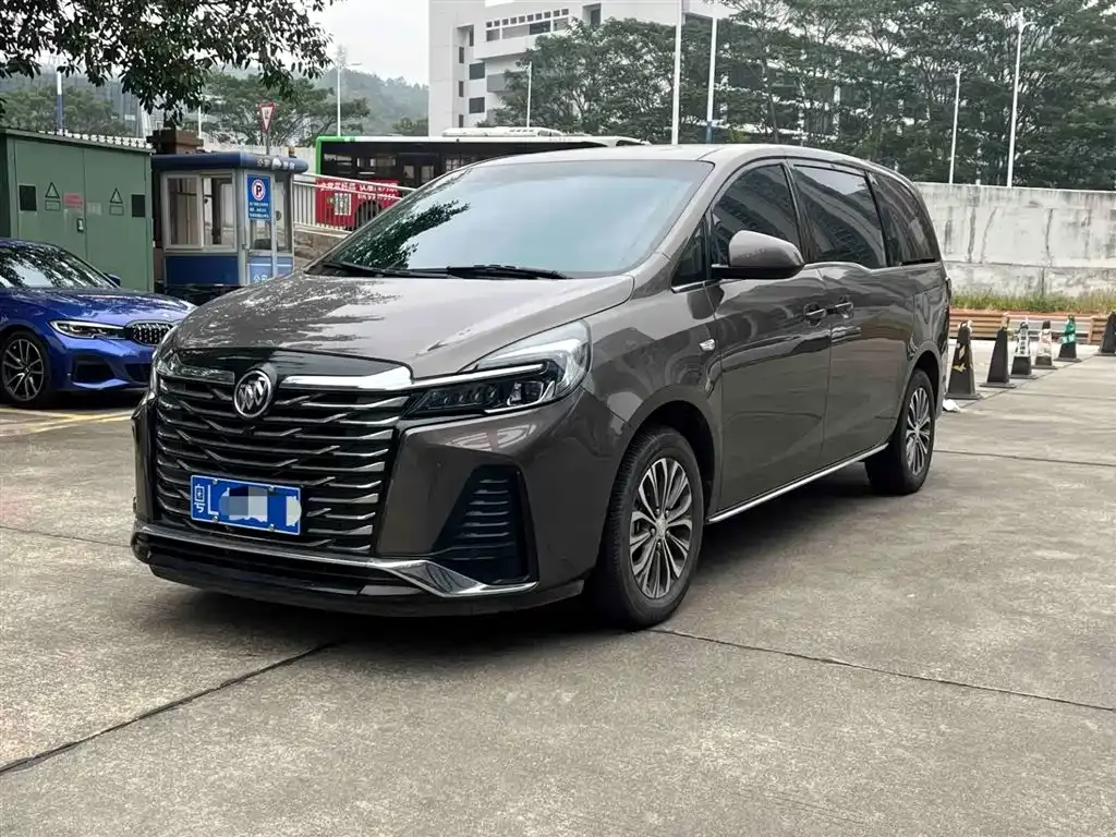 Buick GL8 2023 из CN, фото 1
