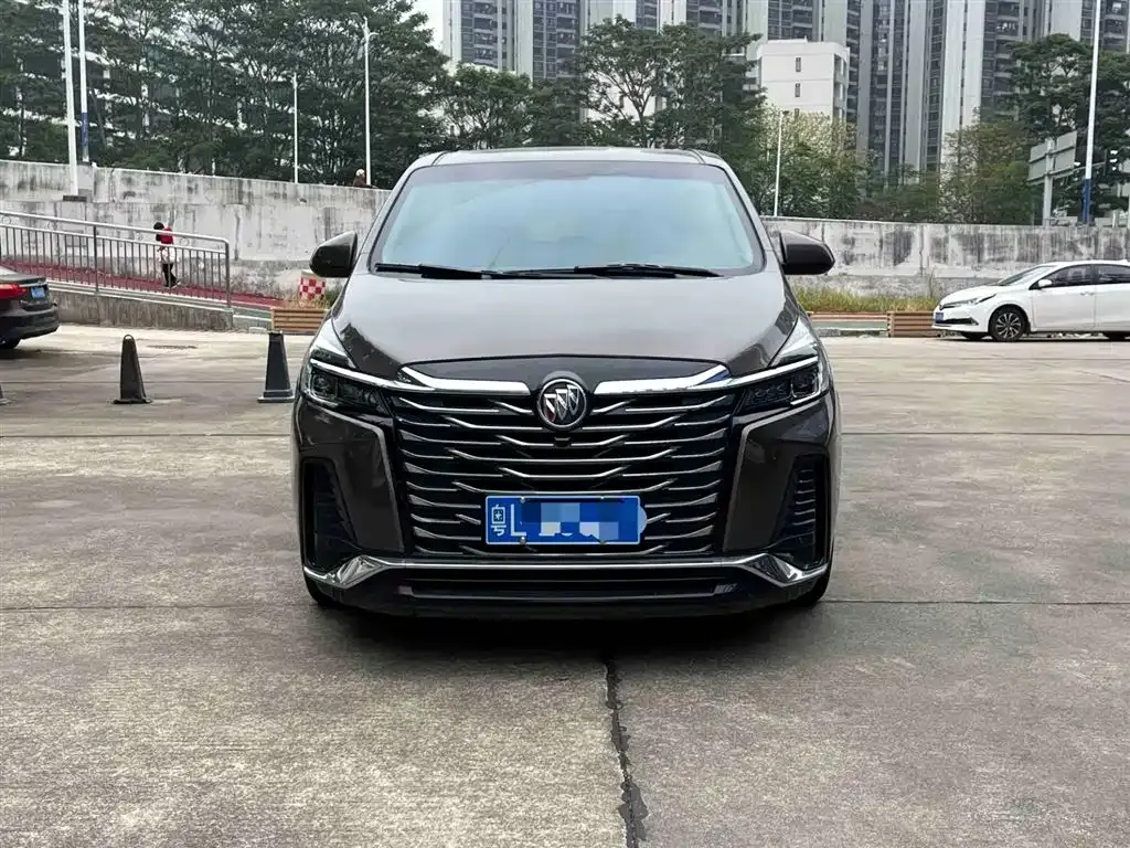 Buick GL8 2023 из CN, фото 8