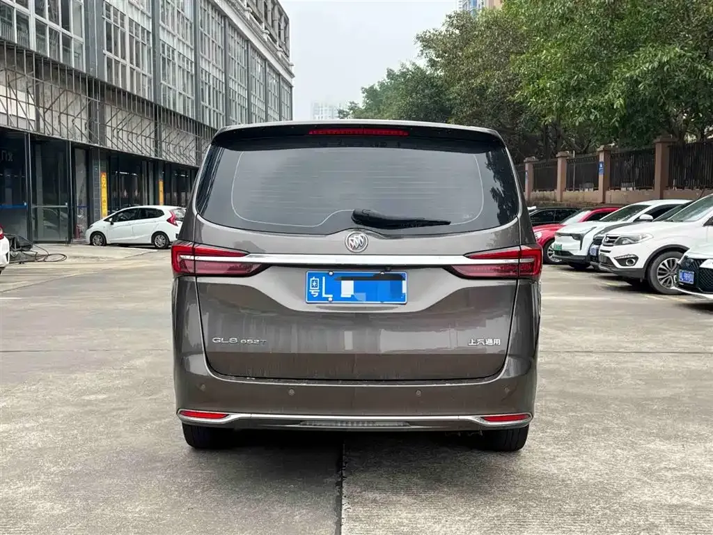 Buick GL8 2023 из CN, фото 7