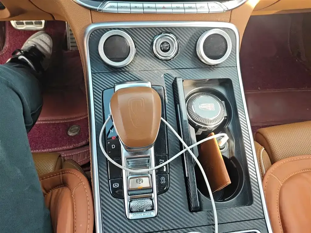 Hongqi H9 2021 из CN, фото 9