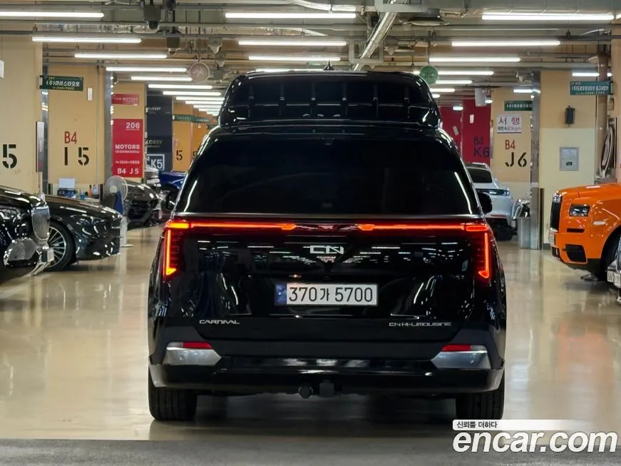 Kia Carnival — фото 2