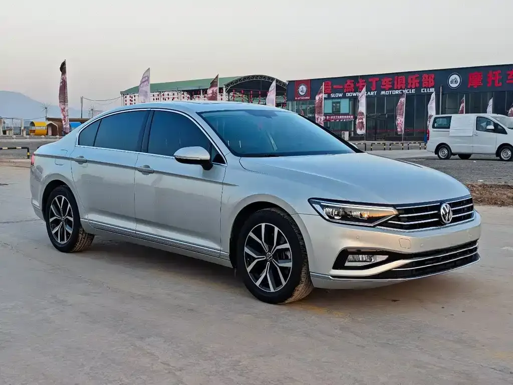 Volkswagen Magotan 2021 из CN, фото 3