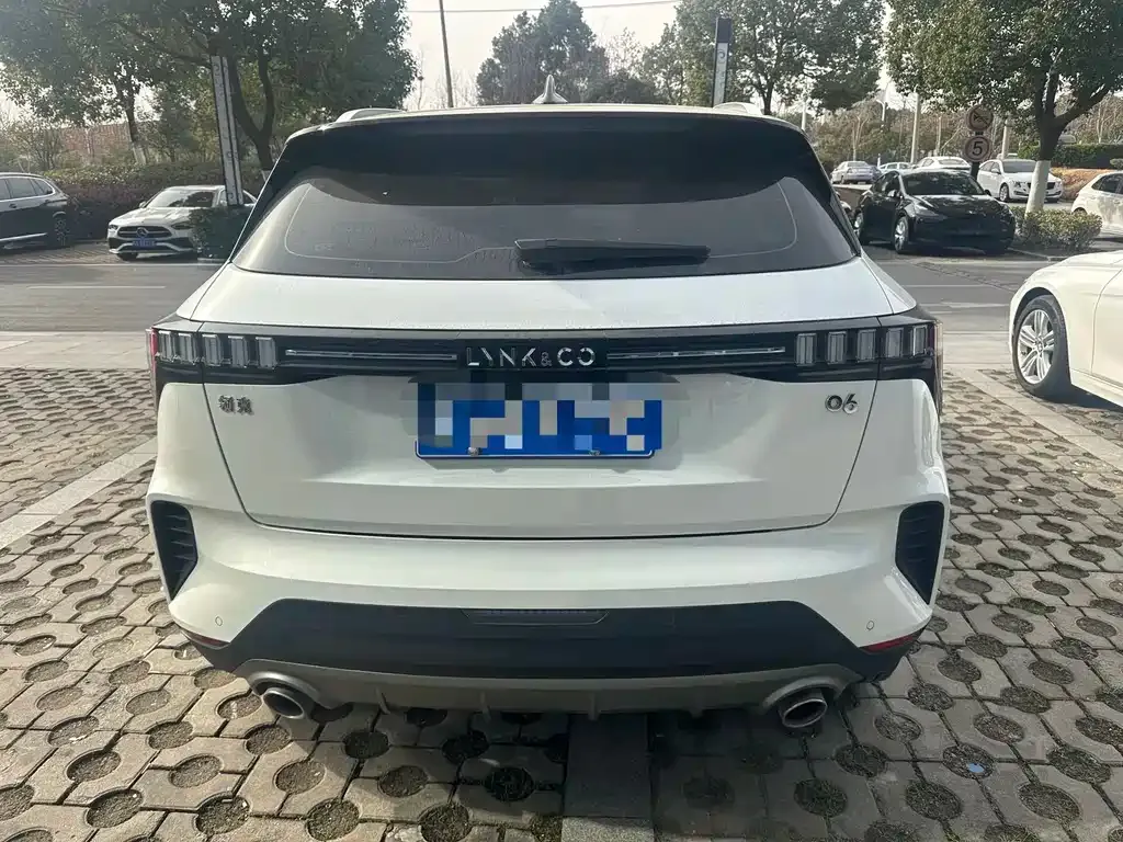 Lynk & Co 06 2023 из CN, фото 5