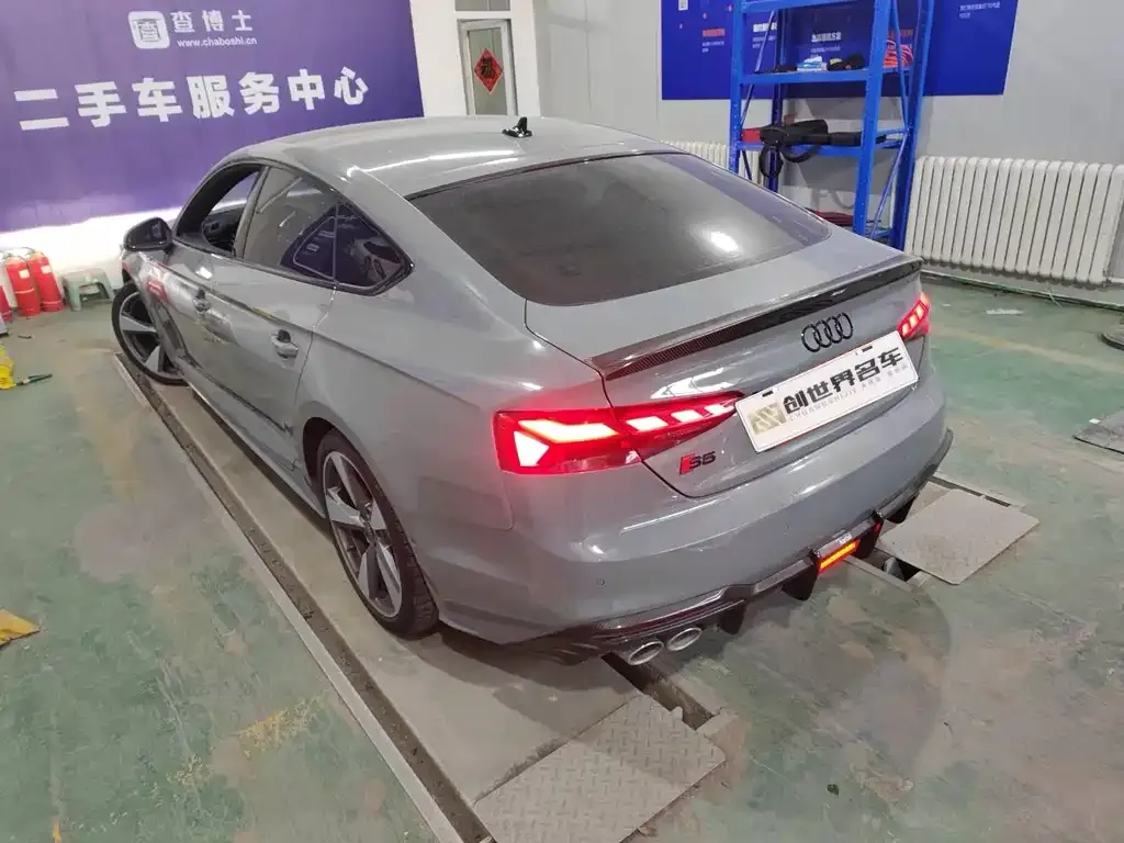 Audi S5 2021 из CN, фото 4