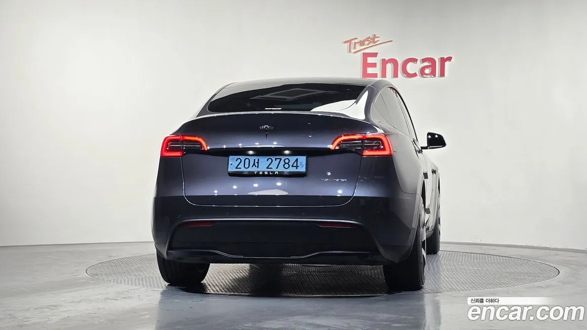 Tesla Model Y 2021 из KR, фото 2