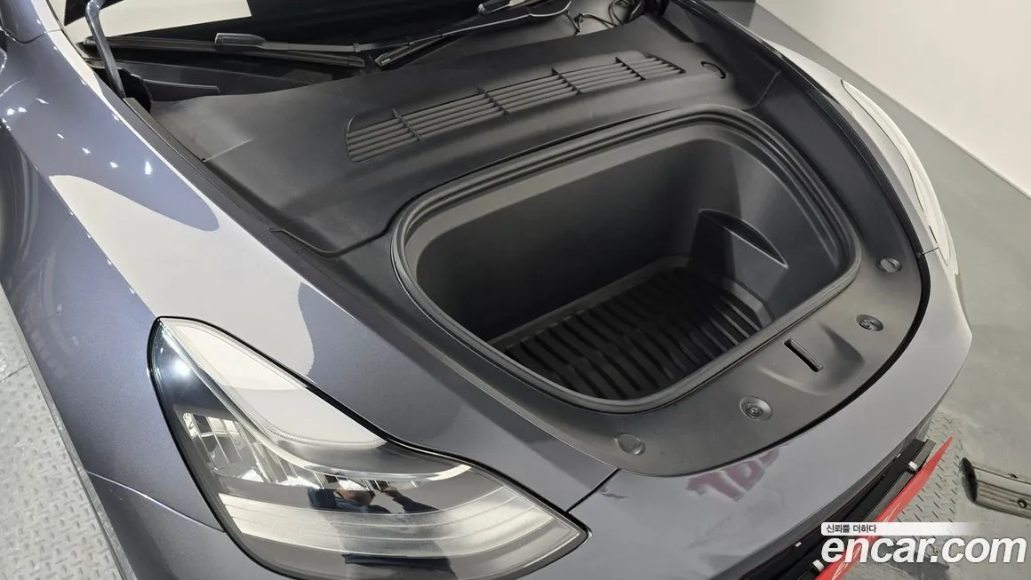 Tesla Model Y 2021 из KR, фото 8