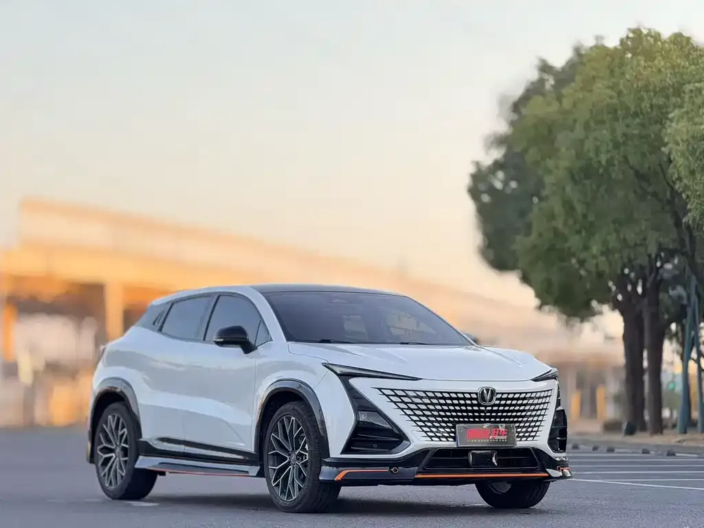Changan UNI-T 2023 из CN, фото 4