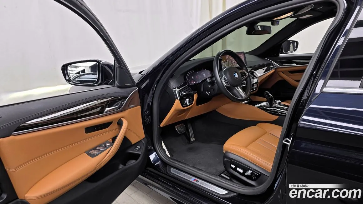 BMW 5-Series 2022 из KR, фото 10