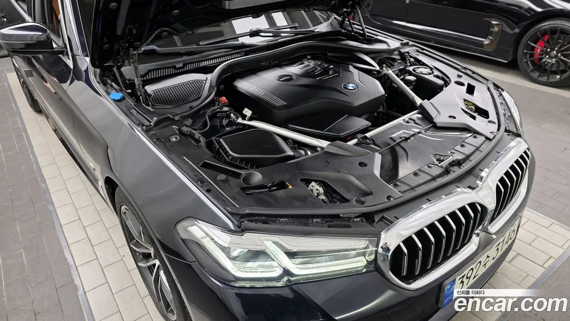 BMW 5-Series 2022 из KR, фото 6