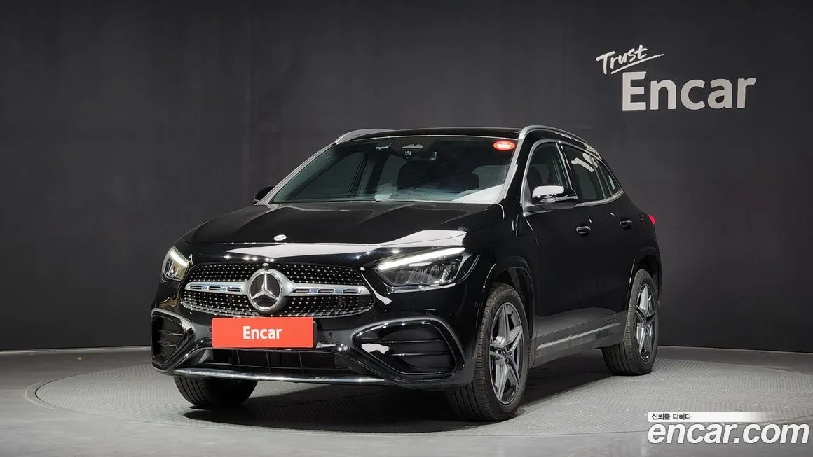 Mercedes-Benz GLA-Class — фото 1