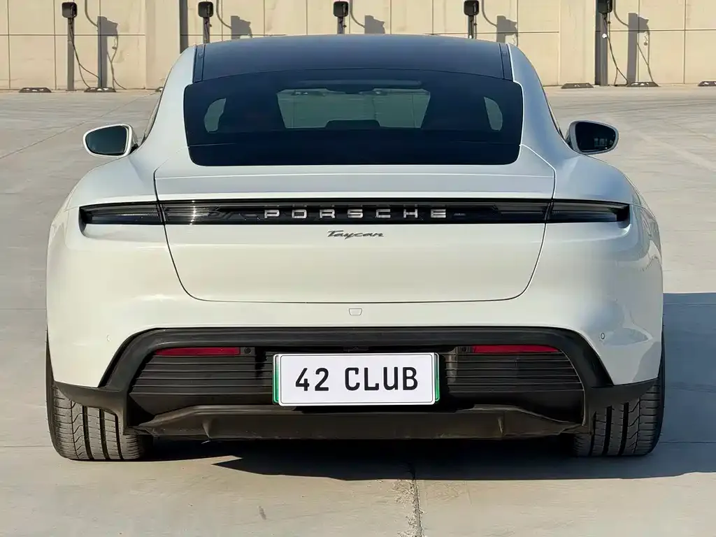 Porsche Taycan 2023 из CN, фото 3