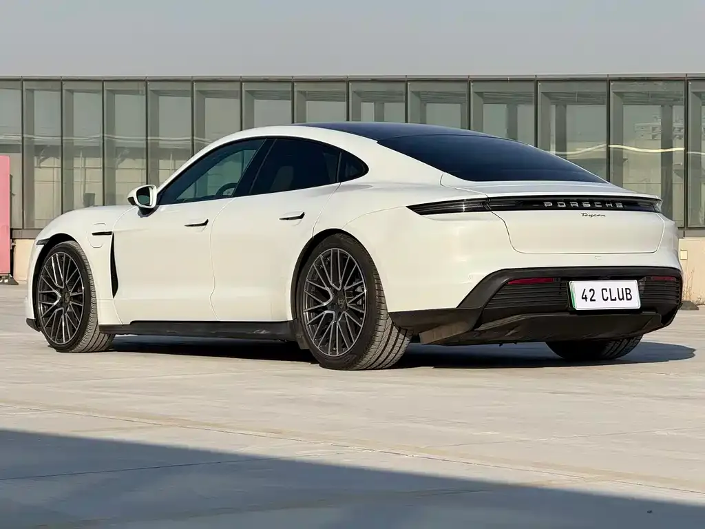 Porsche Taycan 2023 из CN, фото 7