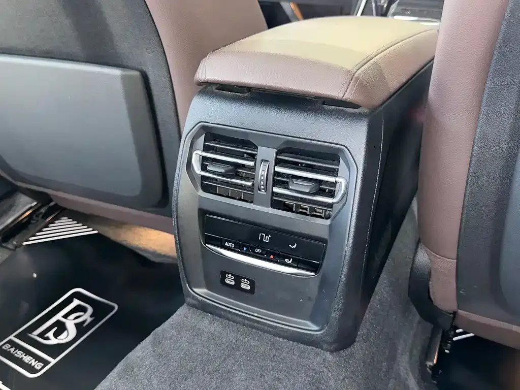 BMW 3 Series 2022 из CN, фото 7