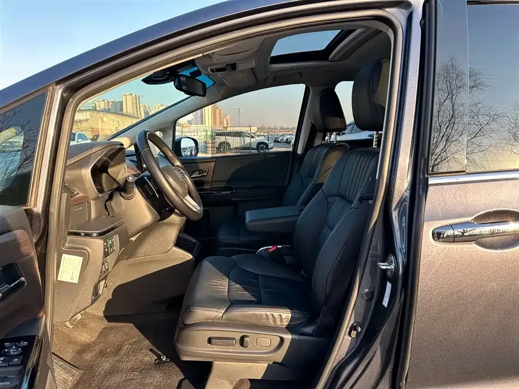 Honda Odyssey 2022 из CN, фото 8