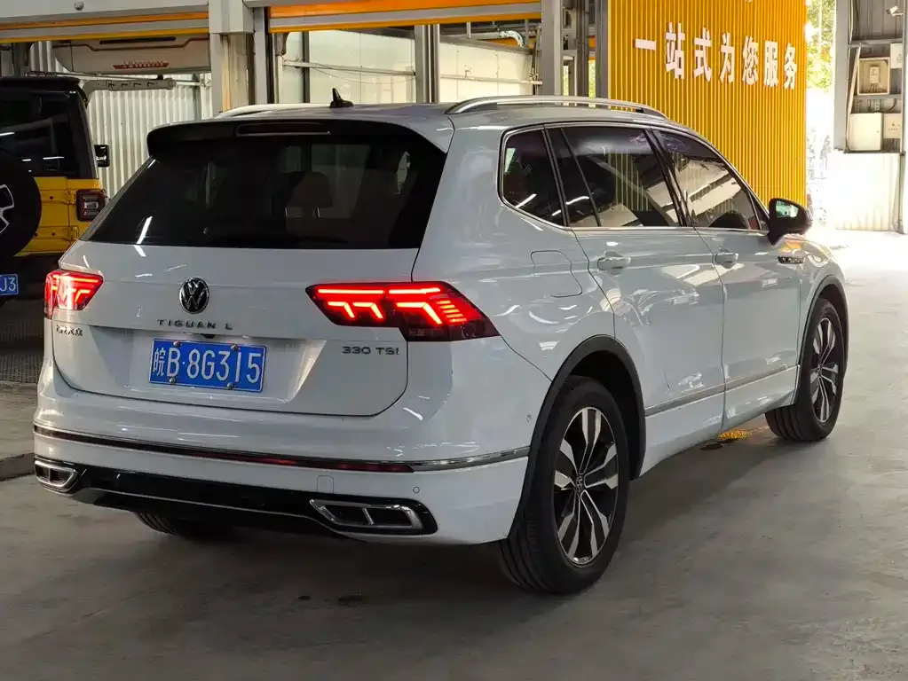 Volkswagen Tiguan L 2023 из CN, фото 8